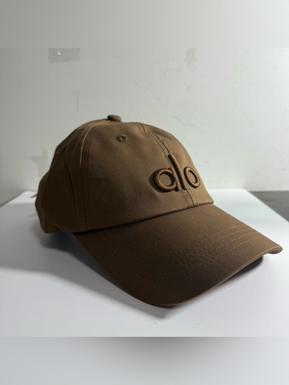 ALO Yoga Brown Logo Baseball Cap